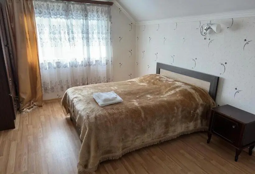 اتاق استاندارد با چشمانداز باغ, Chkalovka Guest House With Sevan View