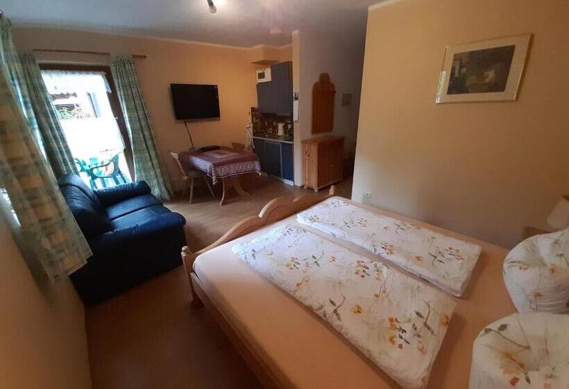 １階の１ベッドルームアパートメント, Gästehaus Taubensee