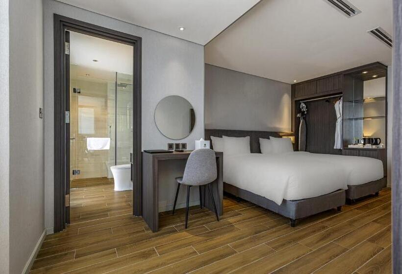 اتاق استاندارد تودرتو با چشمانداز دریا, Premier Pearl Hotel Vung Tau