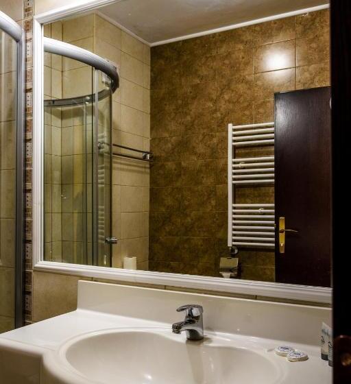 إستديو قياسى مزود بشرفة, Apart Hotel Dream