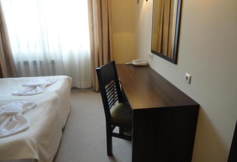 Апартаменты 1 Спальня с Балконом, Apart Hotel Dream