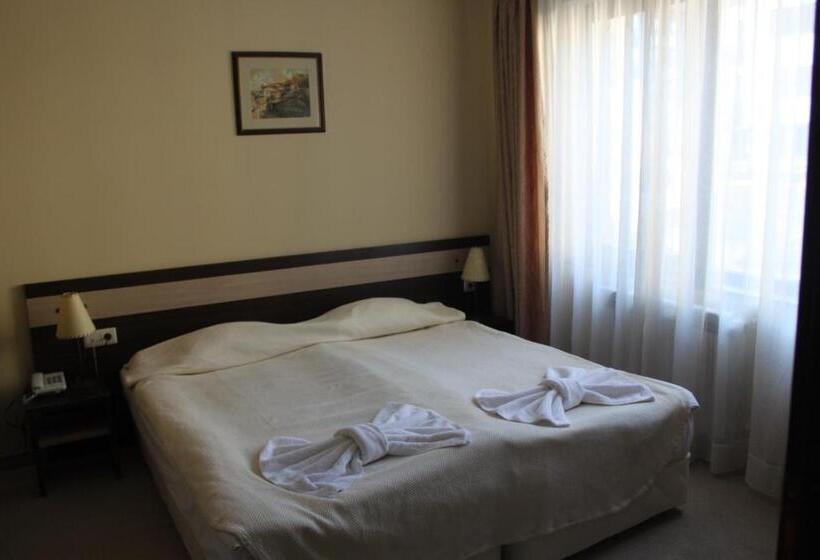 Апартаменты Дюплекс 2 Спальни, Apart Hotel Dream