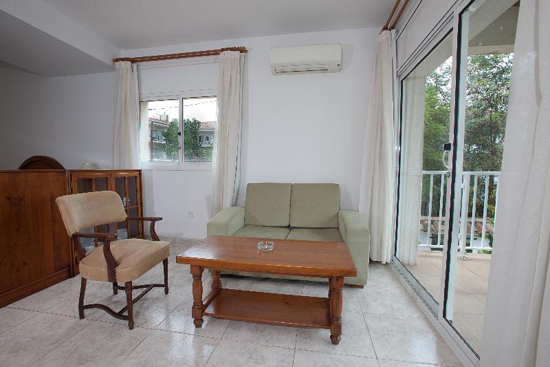 스탠다드 스튜디오, Apartamentos Sunway Tara