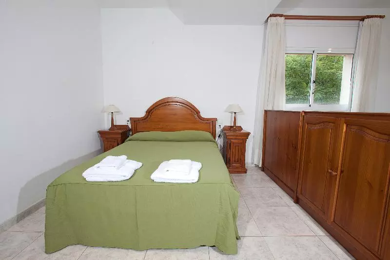 استودیوی استاندارد, Apartamentos Sunway Tara