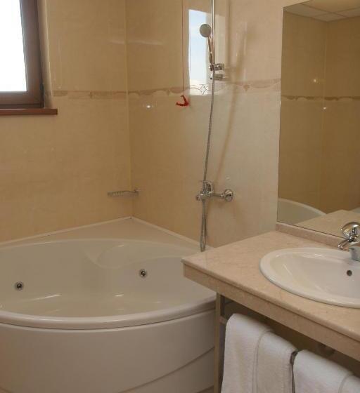 2 Bedroom Suite with Balcony, Evelina Palace Hotel