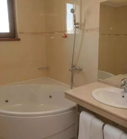 2 Bedroom Suite with Balcony, Evelina Palace Hotel