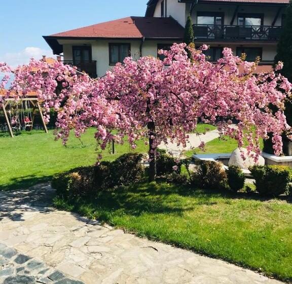 2 Bedroom Suite with Balcony, Evelina Palace Hotel