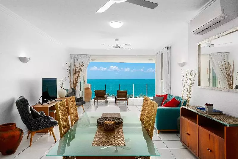 海の見える２ベッドルームアパートメント, Bellevue At Trinity Beach