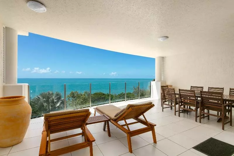海の見える２ベッドルームアパートメント, Bellevue At Trinity Beach