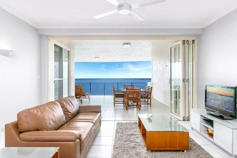 海の見える３ベッドルームアパートメント, Bellevue At Trinity Beach