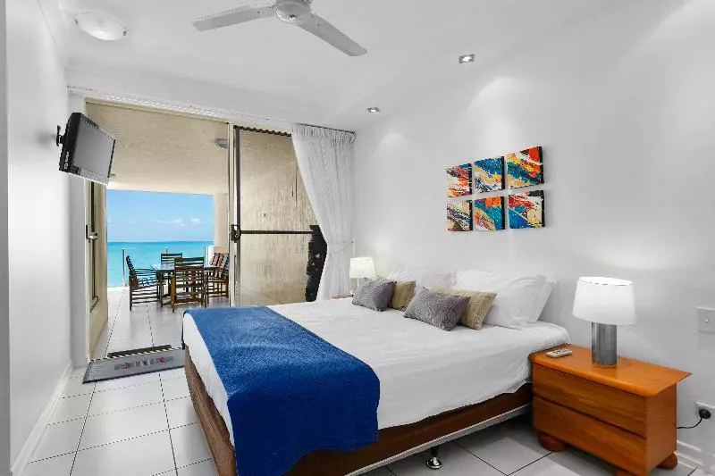 海の見える１ベッドルームアパートメント, Bellevue At Trinity Beach
