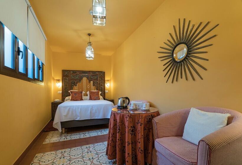 اتاق اکونومی, El Rey Moro Hotel Boutique