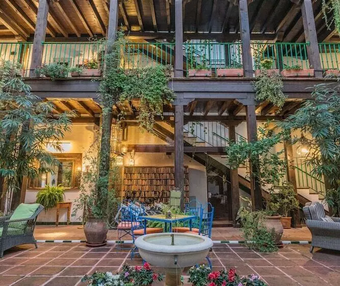 اتاق لوکس, El Rey Moro Hotel Boutique