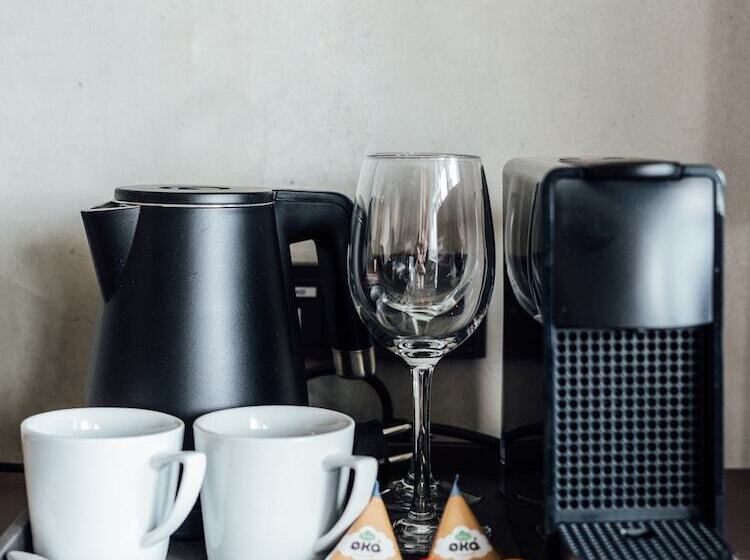 חדר משפחתי דלוקס, Føroyar