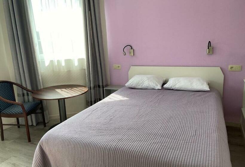 اتاق استاندارد, Hôtel Les Acteurs