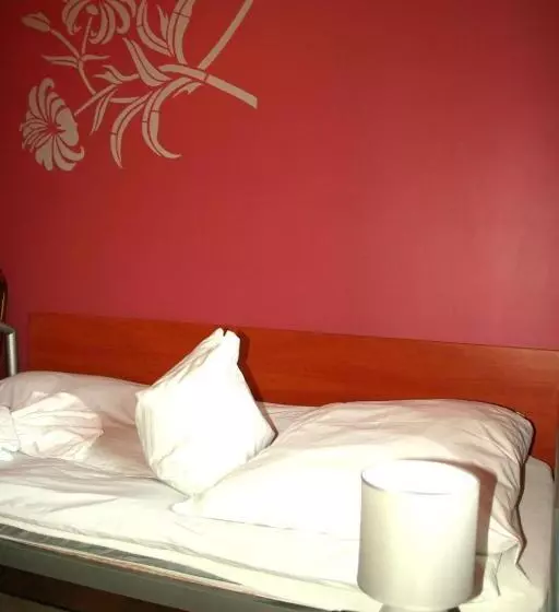 スタンダードシングルルーム, Komfort Inn   Dwór Hubertus