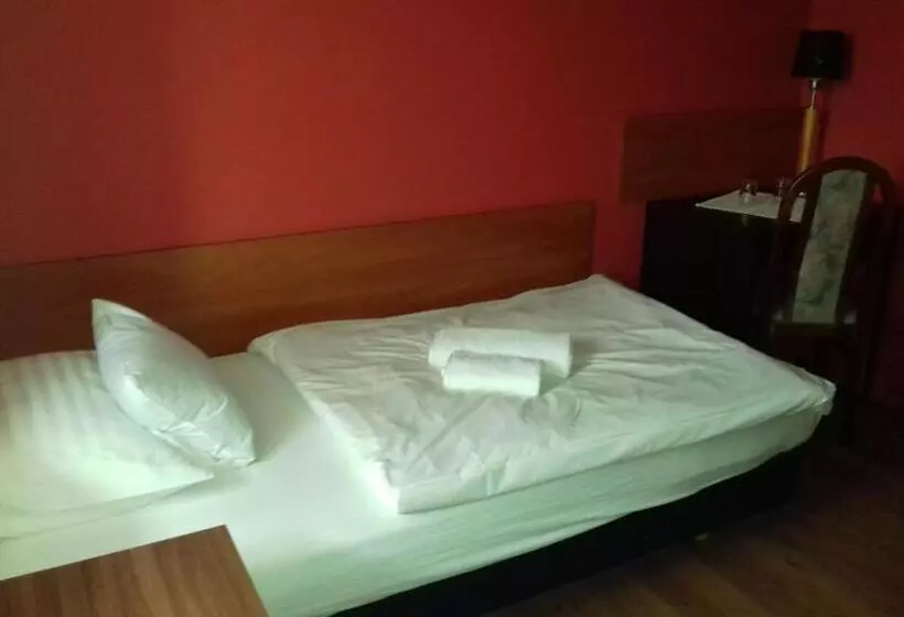 スタンダードシングルルーム, Komfort Inn   Dwór Hubertus