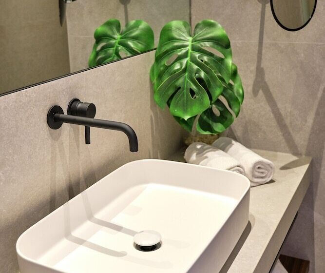 سوییت جونیور, L'avenida