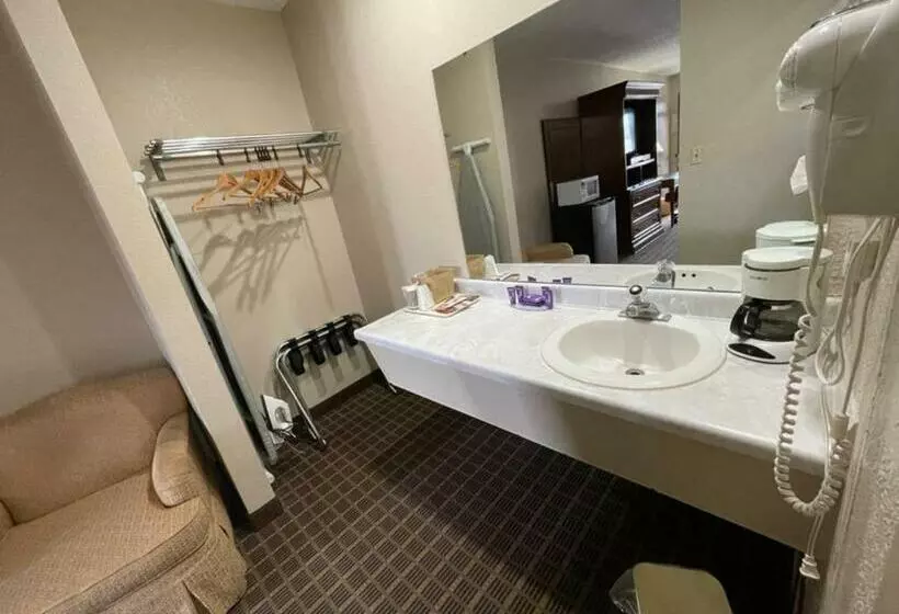 スタンダードルーム, Knights Inn & Suites Emporia