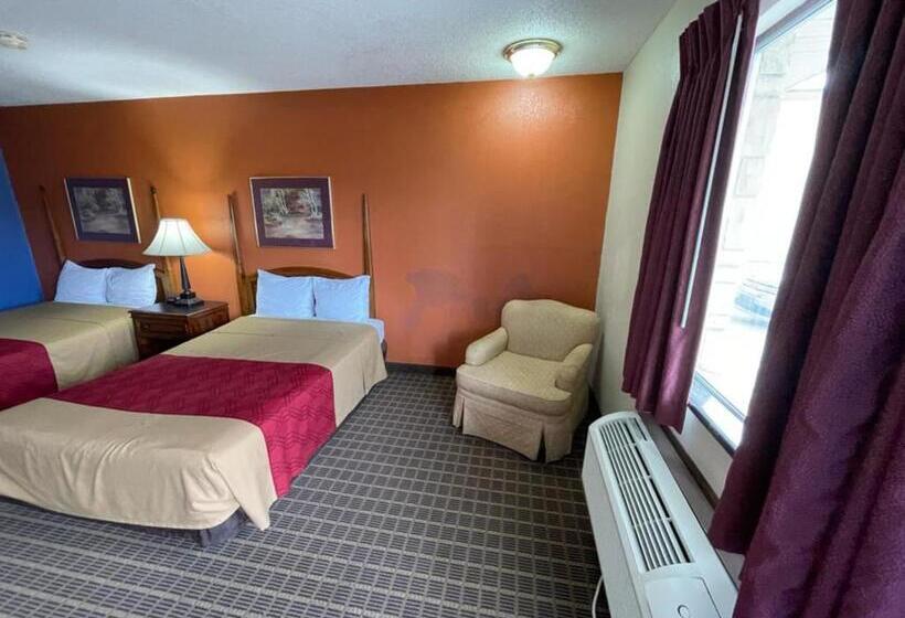 Номер Стандарт, Knights Inn & Suites Emporia