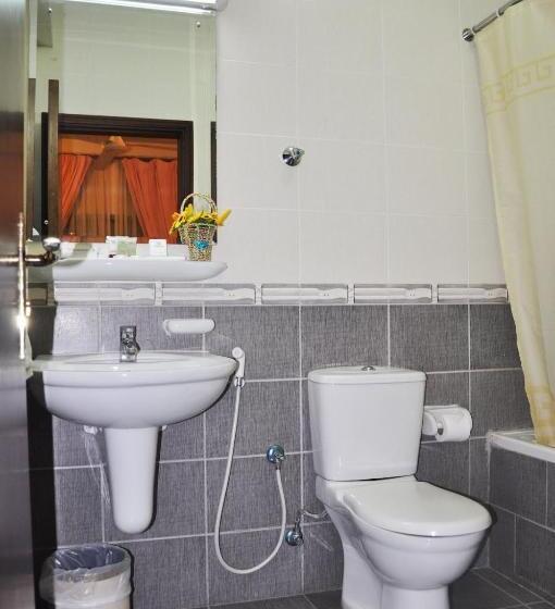 Quarto Estandar, Safeer Plaza