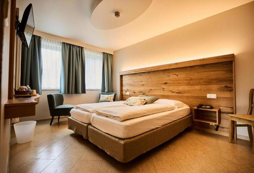 기본룸, Logis Hotel La Métairie & Son Auberge