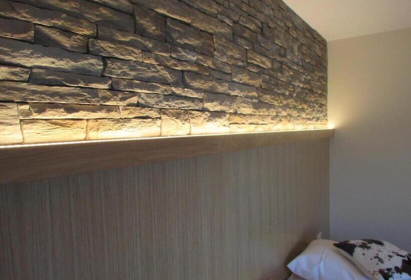 스탠다드 룸, Logis Hotel La Métairie & Son Auberge