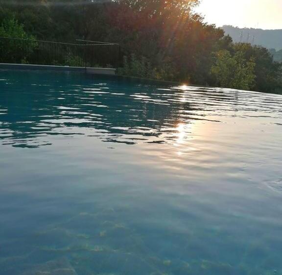 חדר סטנדרט לארבעה, B&b Il Poggio Eccelso