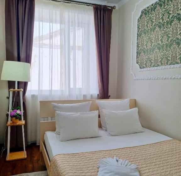 اتاق استاندارد, Golden Park