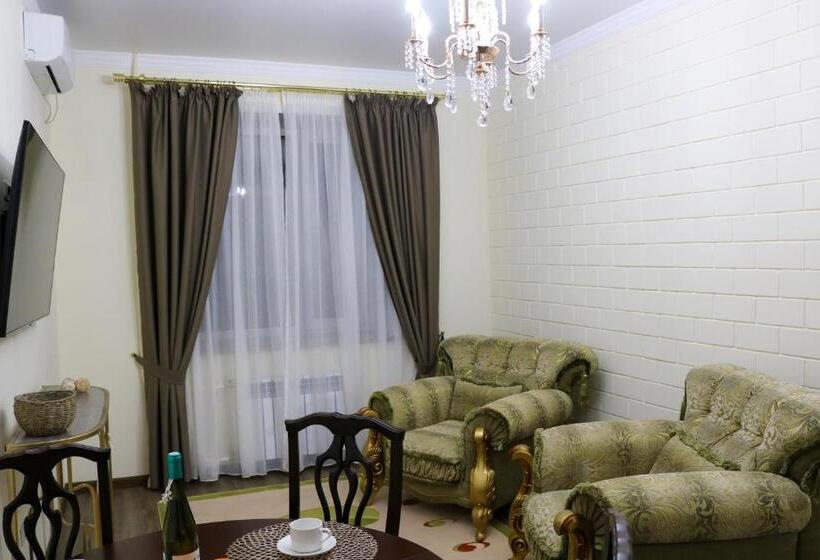 اتاق استاندارد, Golden Park