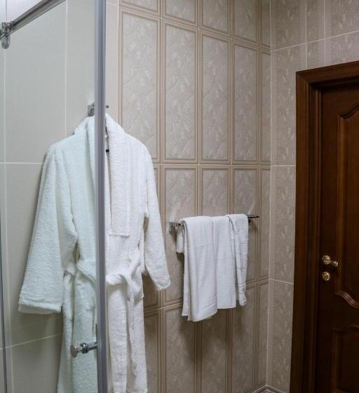 اتاق استاندارد, Golden Park