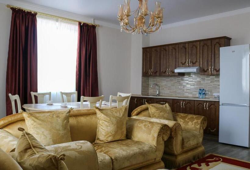 اتاق پریمیوم چهارنفره, Golden Park
