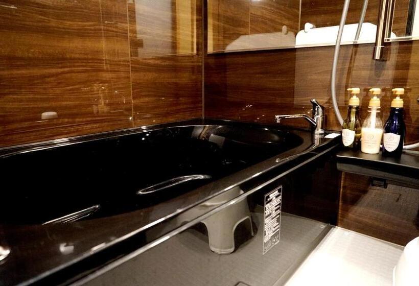 اتاق استاندارد چهار تخته, Traveling Bridge Nijojo