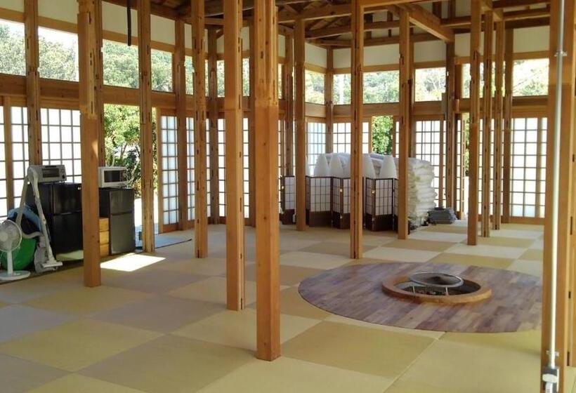 스탠다드 방갈로, ささやかな宿富津