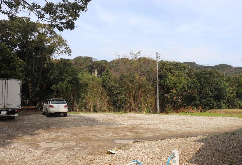 스탠다드 방갈로, ささやかな宿富津