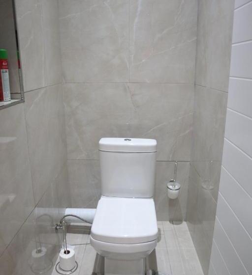 חדר קלאסי, La Vue