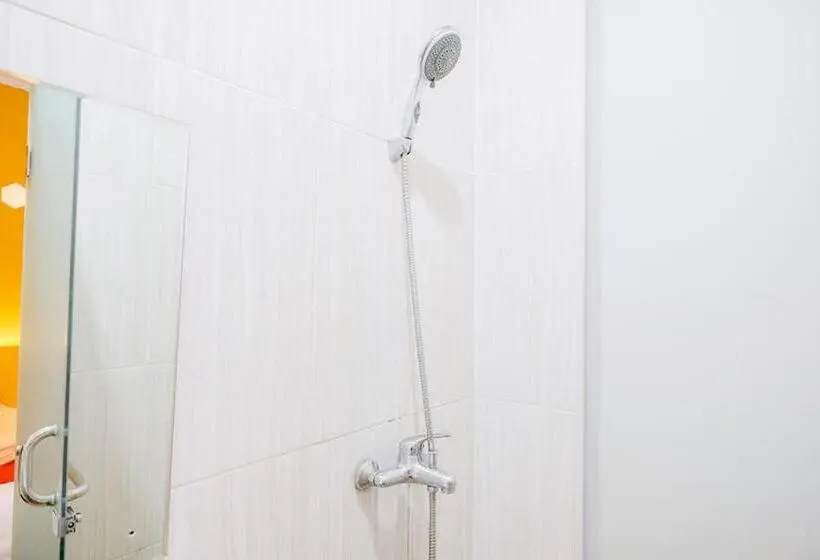スイート, Reddoorz Plus Syariah Near Museum Lampung