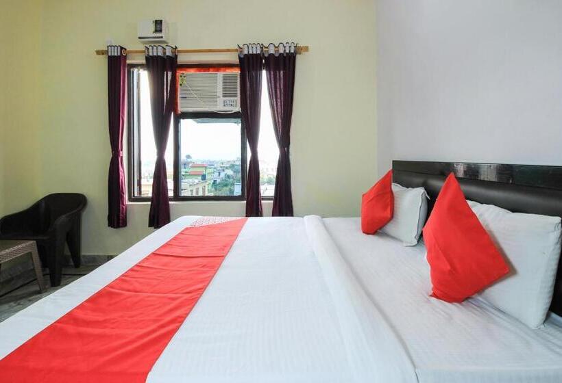 标准间, Mehraz Residency