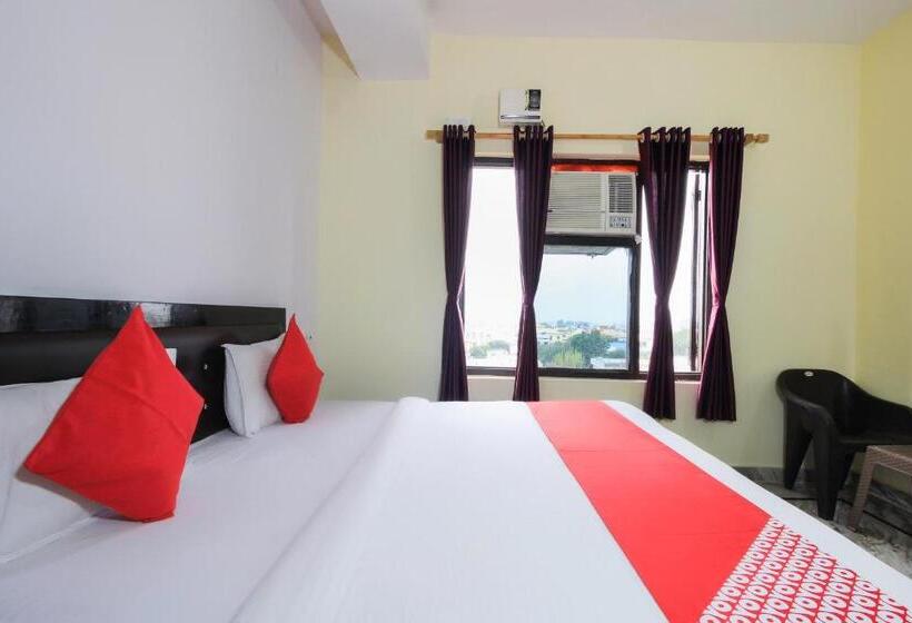 标准间, Mehraz Residency