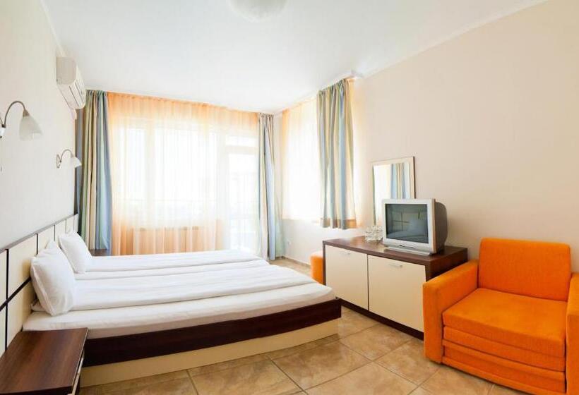 Quarto Estandar, Guest House Hiora