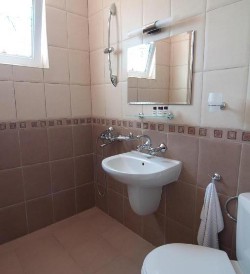 Номер Стандарт, Guest House Hiora