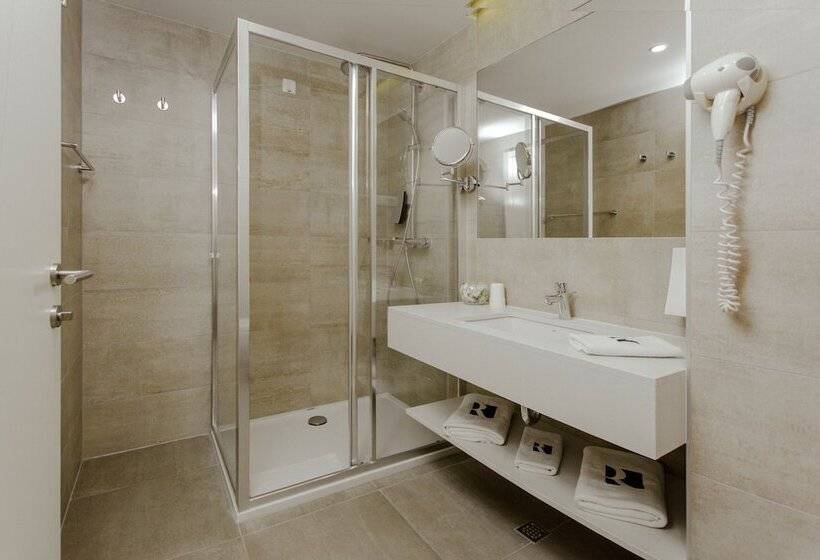 סוויטת ג'וניור נוף הרים, Romana Beach Resort