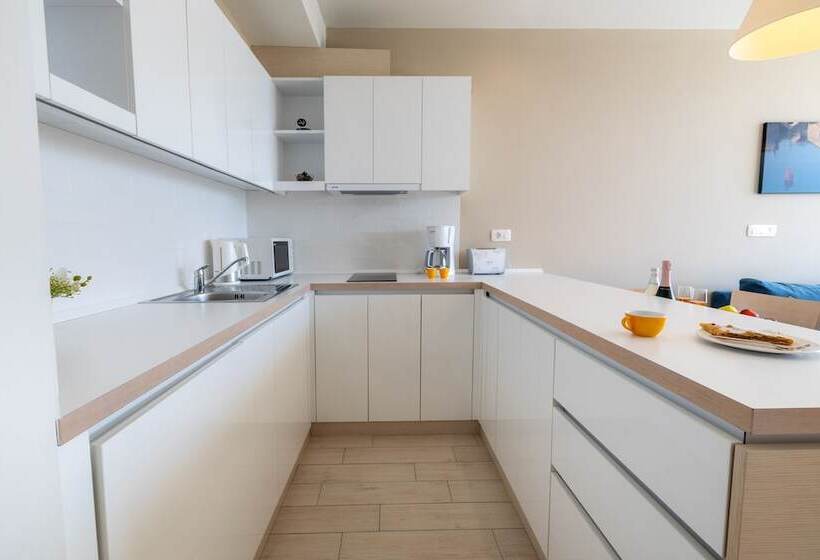 סוויטת ג'וניור נוף הרים, Romana Beach Resort