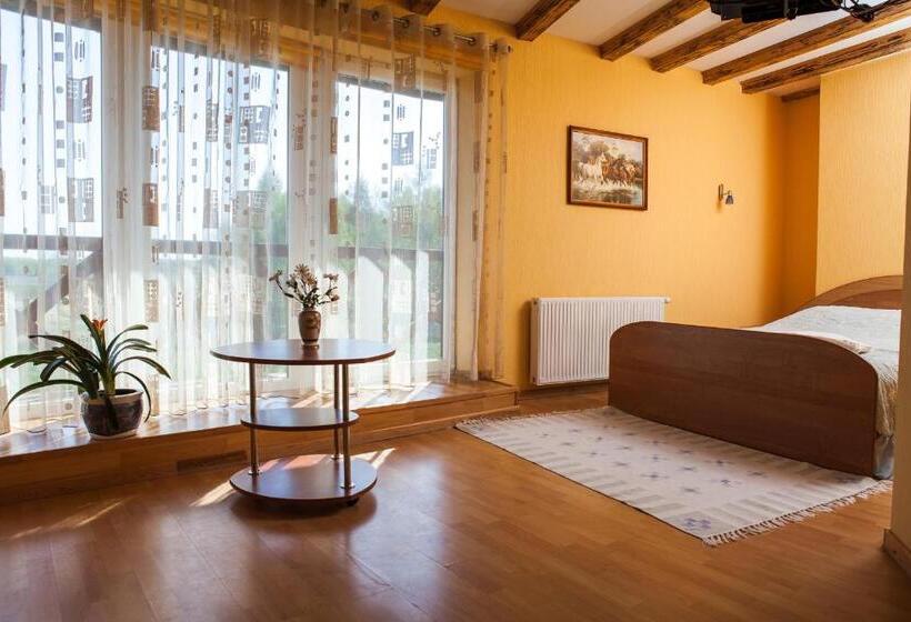 اتاق استاندارد, Vila Sraige