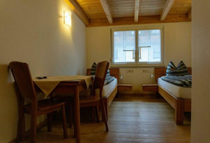 Номер Стандарт, Gästehaus Familie John