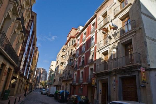 共用房间的床, Be Zaragoza Hostel
