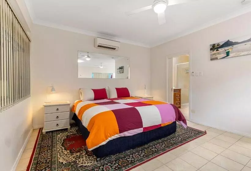 Talo 1 Makuuhuone, Bon Villas B&b Bonville