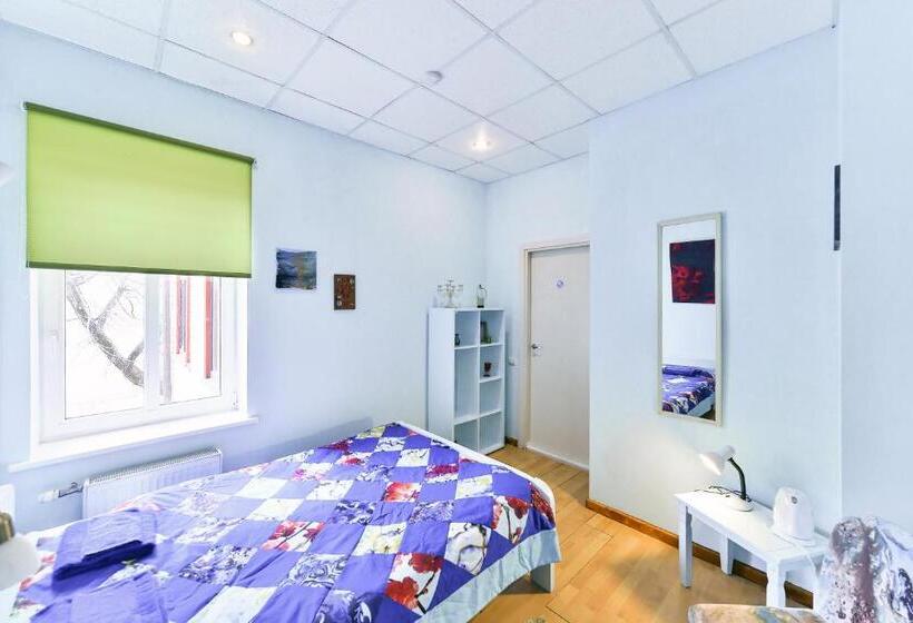 اتاق استاندارد, Central Hostel