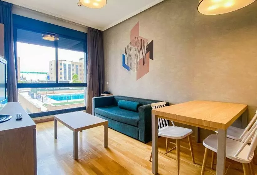 سوئیت 2 خوابه, Compostela Suites