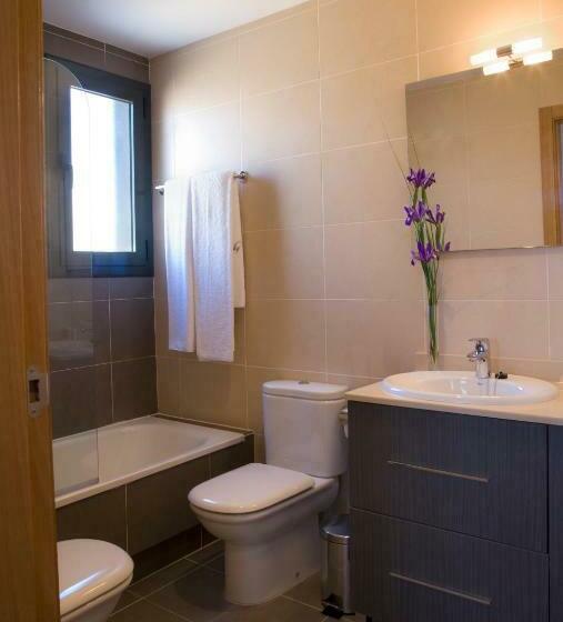 سوئیت 2 خوابه, Compostela Suites